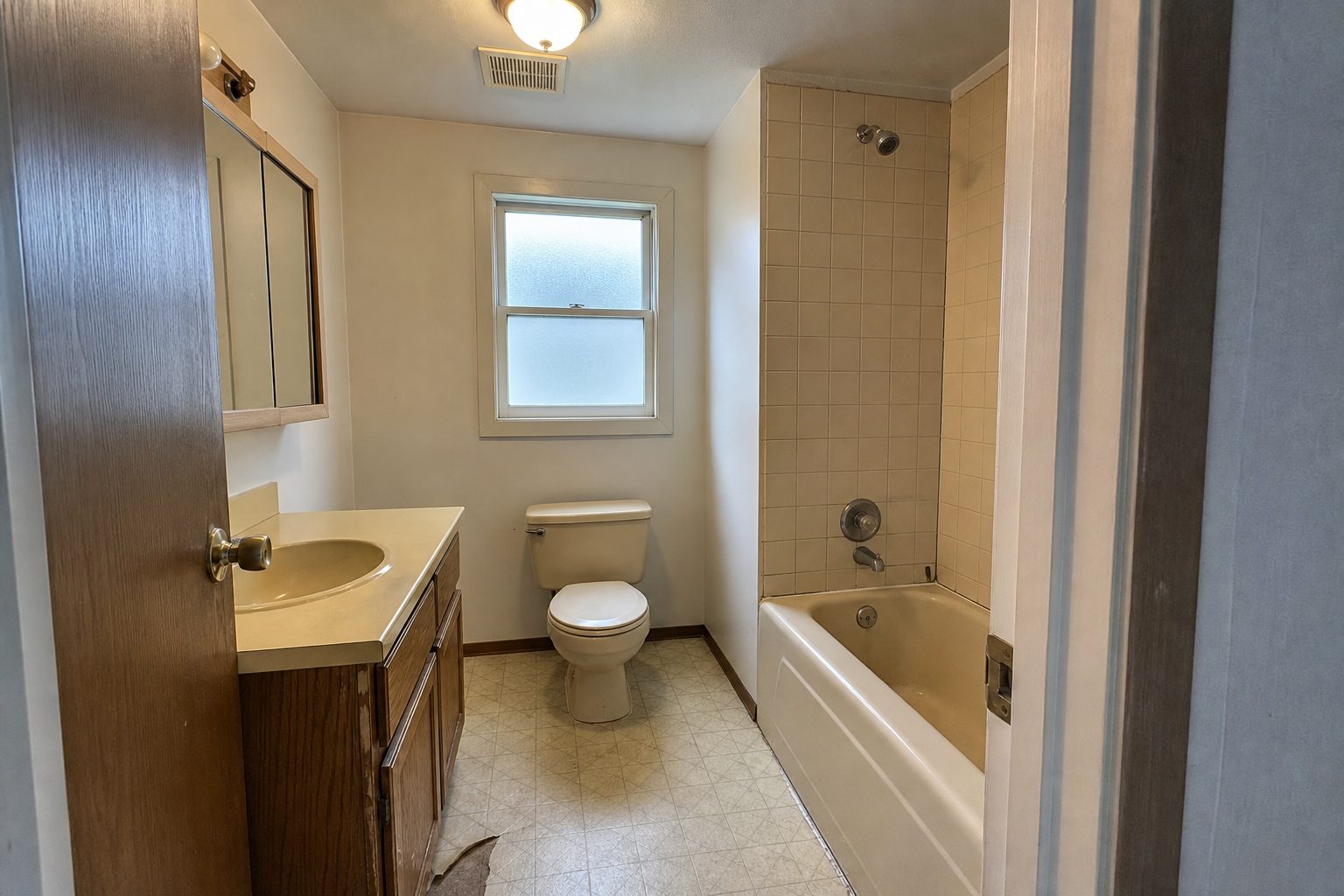 Before β Walk-In Shower Conversion